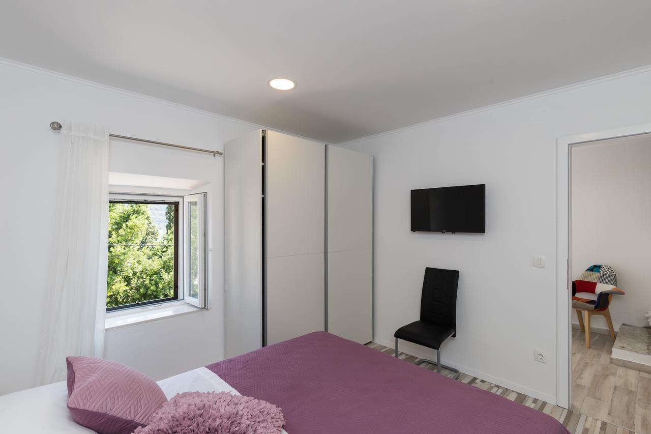 Holiday Home Monika Ston Esterno foto